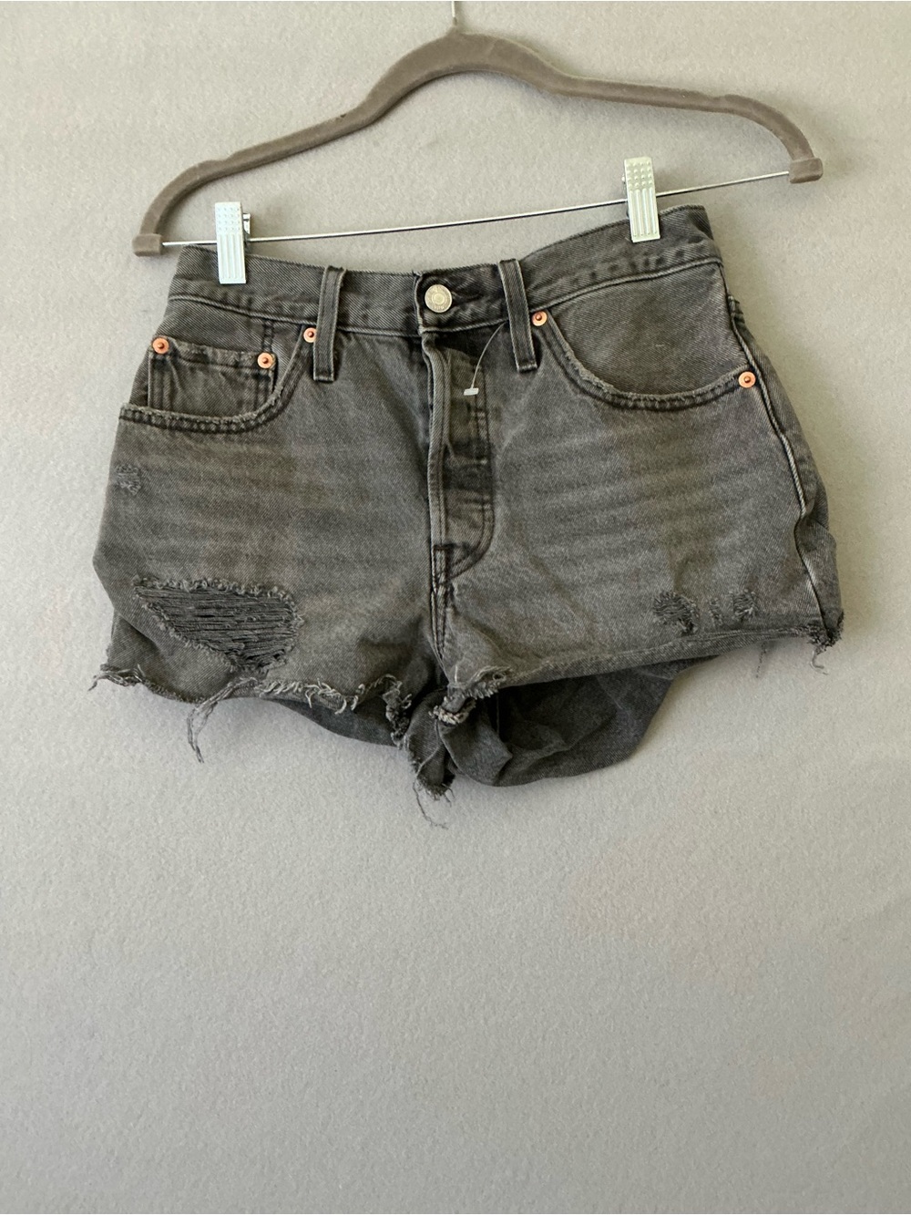 Levi's 501 Women High Rise Grunge CutOff Short  Gray ButtonFly DIstressed 27 NWT